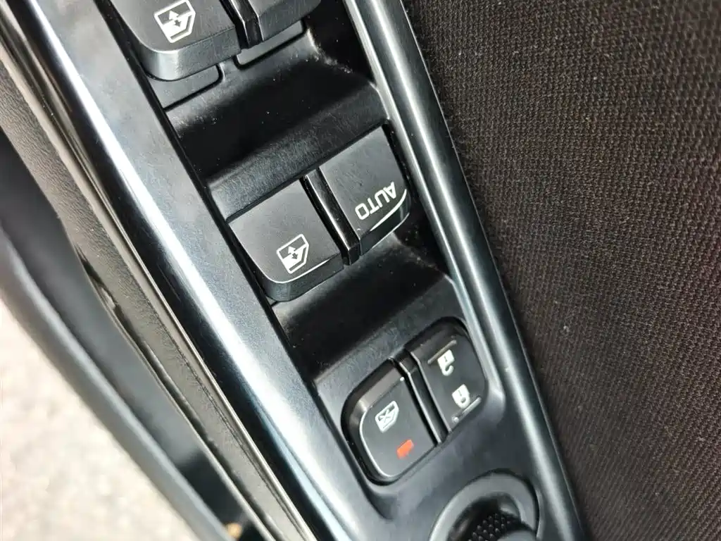 Baojun 310 2018 2017 1.5L Auto Comfort
