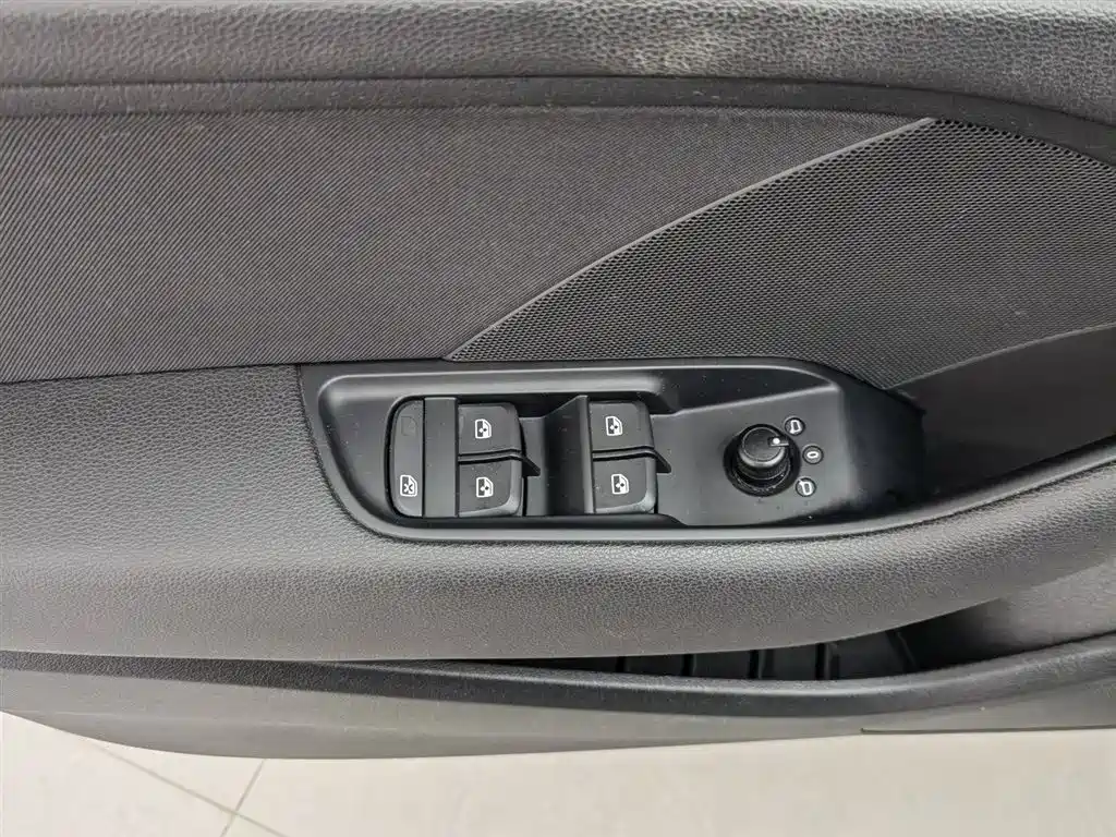 Audi A3 2019 Limousine 35 TFSI Progressive China V фото 9