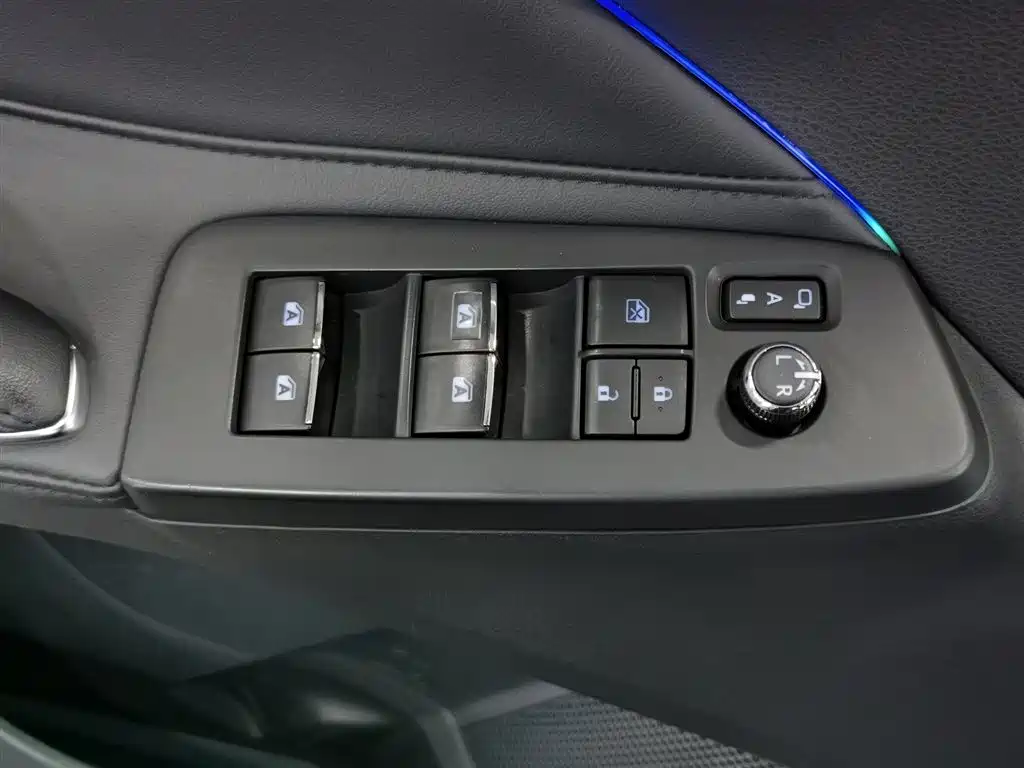 Toyota Avalon 2019 2.0L XLE Premium Edition (China VI) фото 9