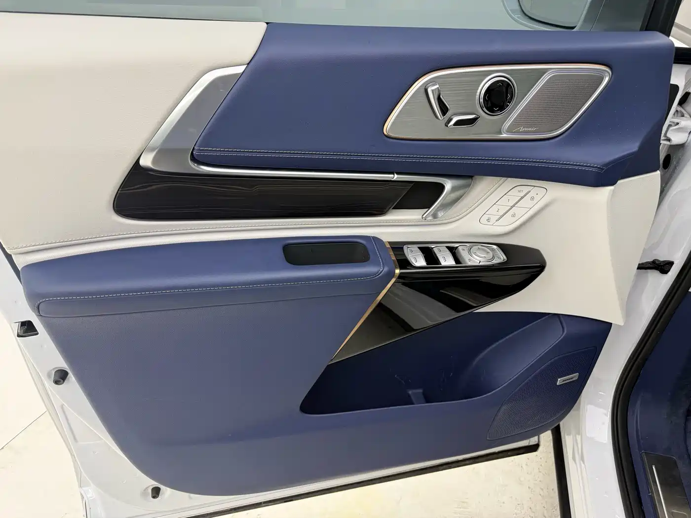 Buick Century 2023 2.0T 6-Seat World Edition фото 19