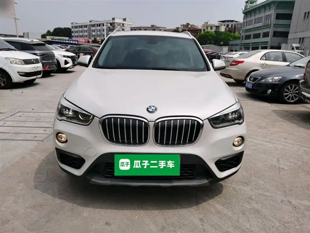 BMW X1 2018 sDrive20Li Leading Model фото 3