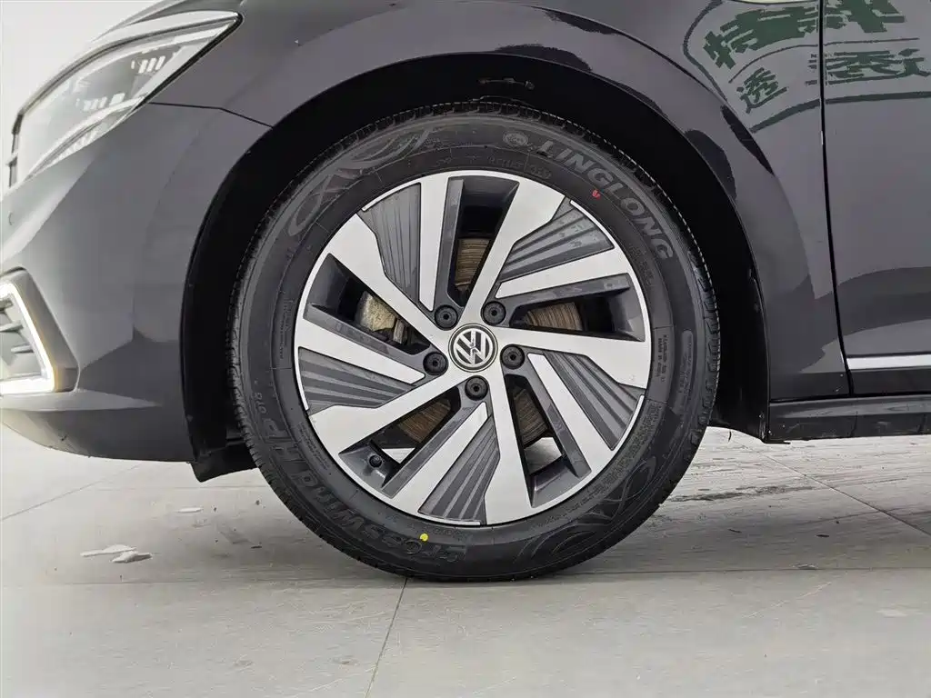 Volkswagen Passat New Energy 2020 430PHEV Hybrid Luxury (China VI) фото 17