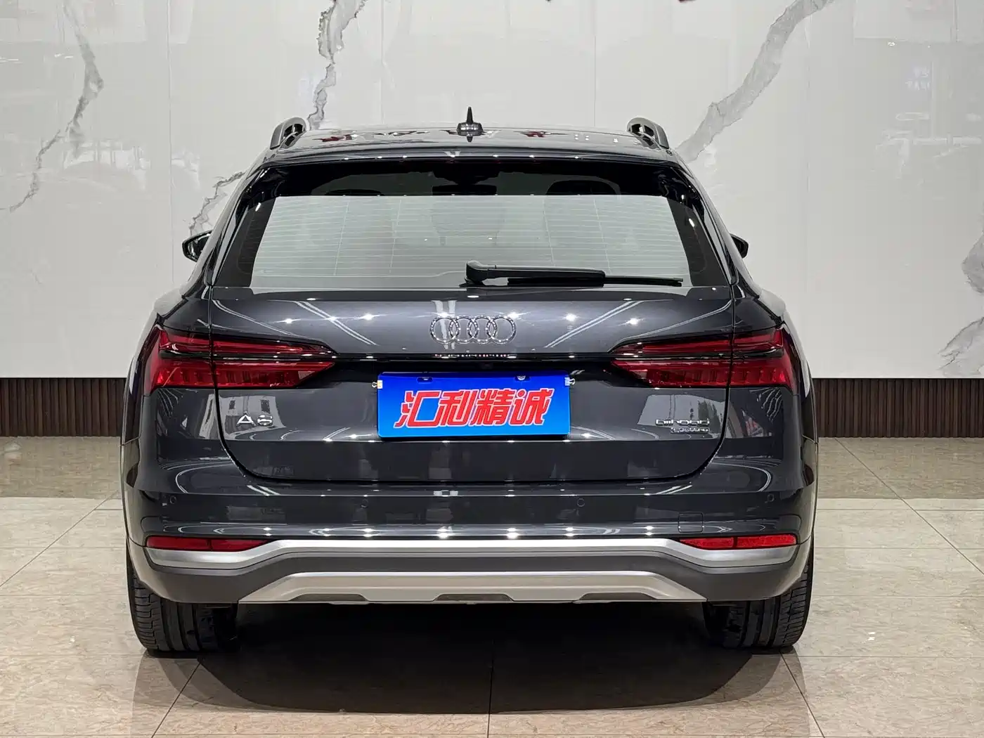 Audi A6 (Import) 2022 allroad quattro Explorer 55 TFSI Premium Off-road фото 5