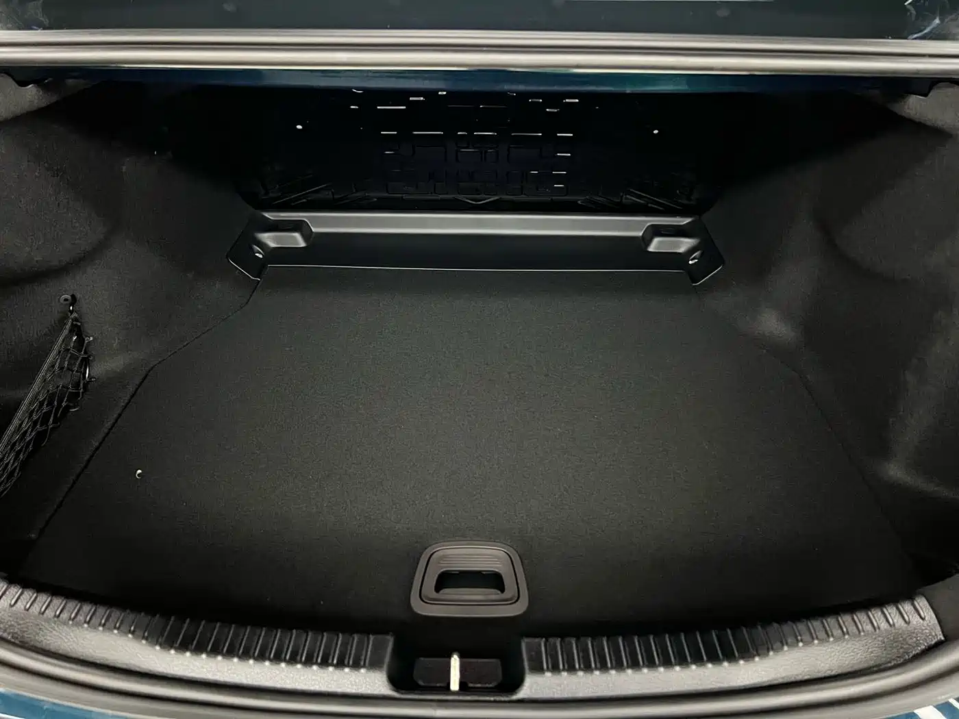 Mercedes-Benz C-Class 2023 Facelift II C 260 L Sport Edition фото 25