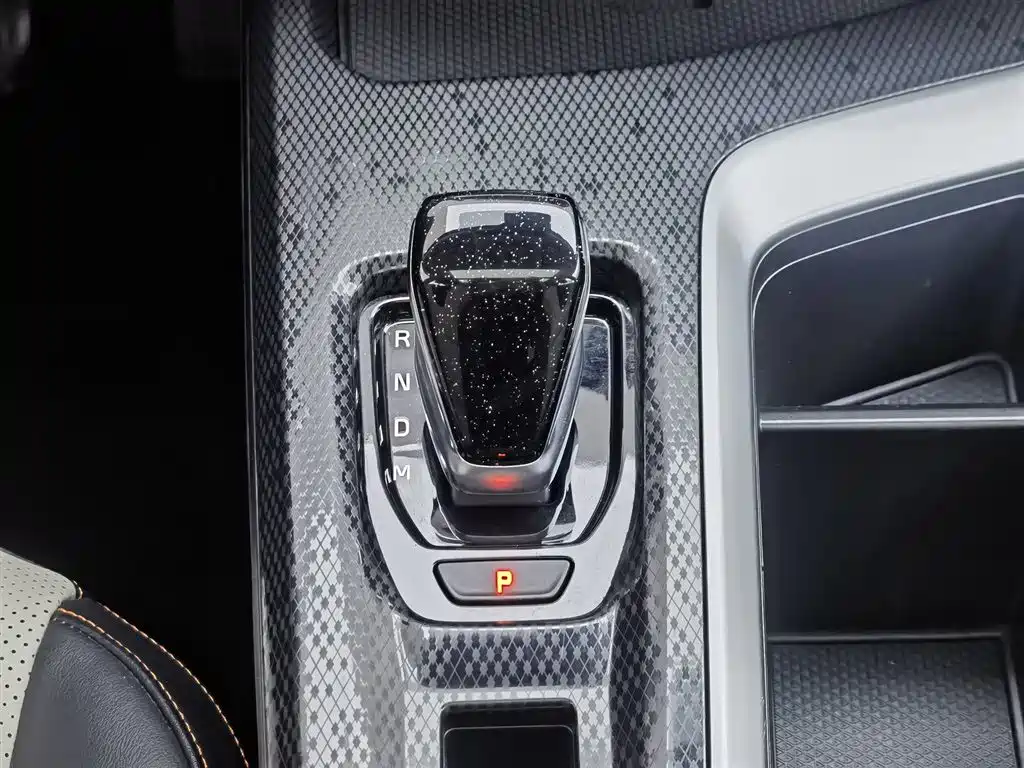 Haval Chitu 2021 1.5T Silver Rabbit Turbo Edition фото 13