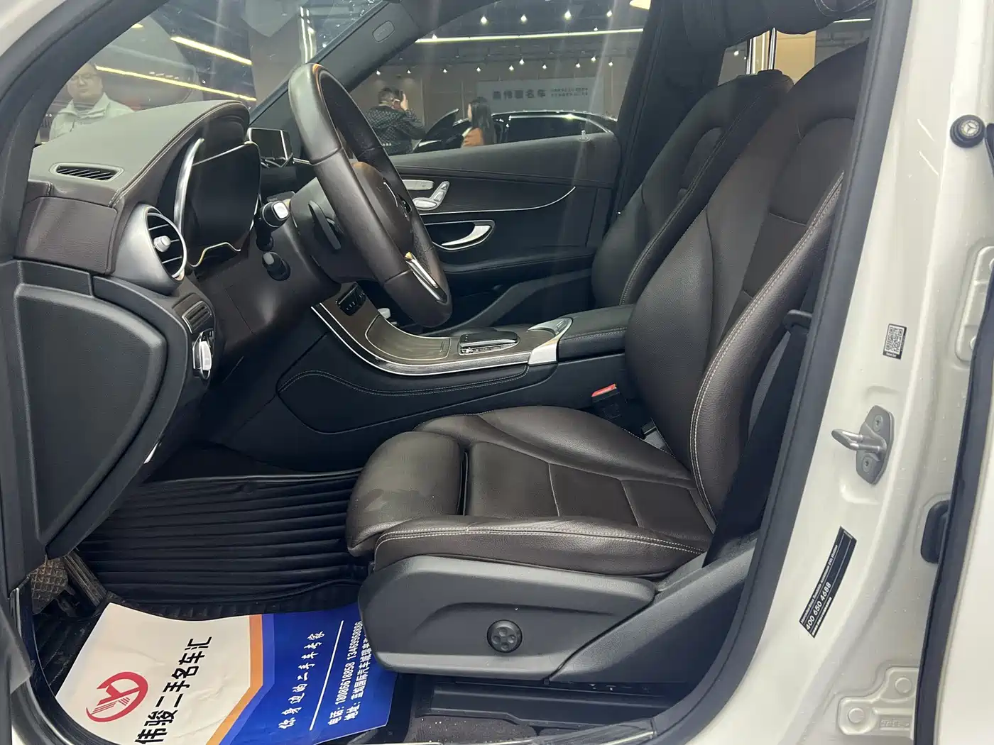 Mercedes-Benz GLC 2022 Model GLC 260 L 4MATIC Luxury Edition фото 10