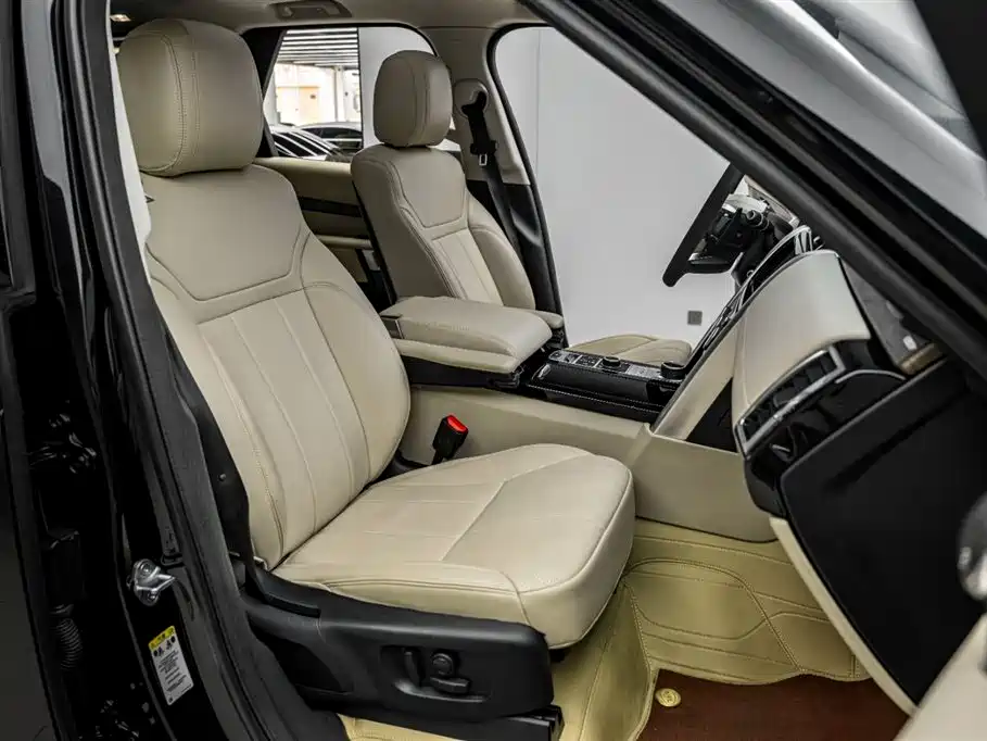 Land Rover Discovery 2019 3.0 SC V6 HSE фото 22