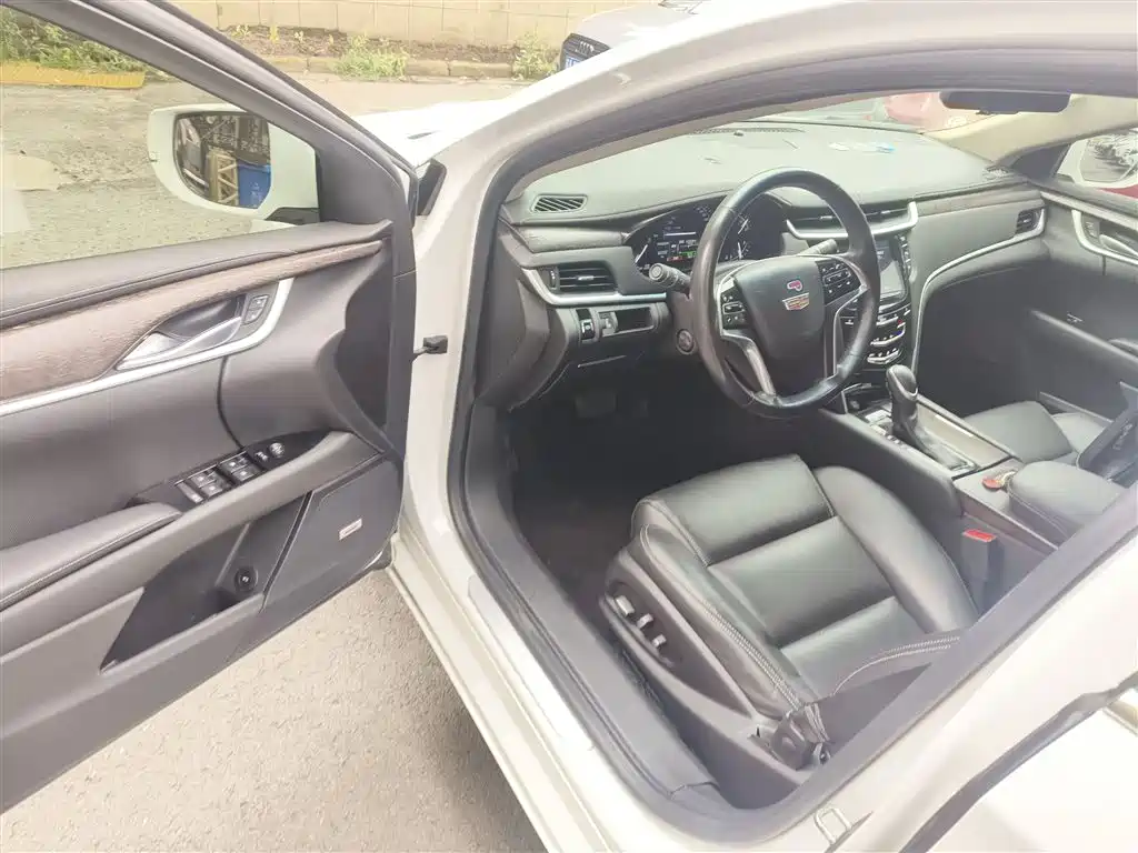 Cadillac XTS 2018 28T Elite фото 16