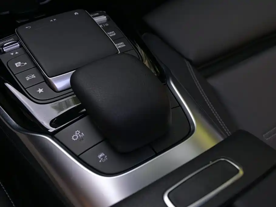 Mercedes-Benz A-Class AMG 2023 Model Year AMG A 35 L 4MATIC фото 35