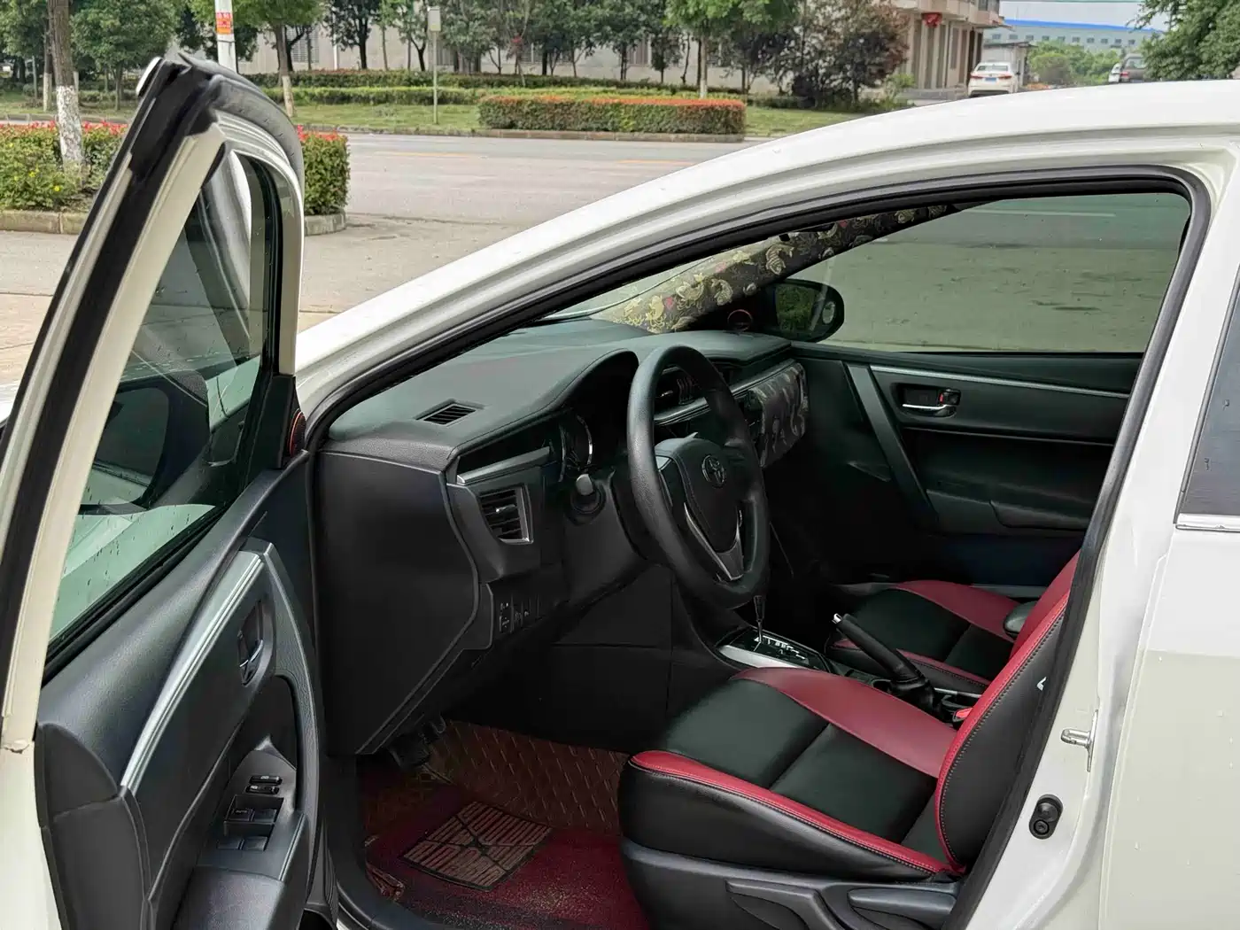 Toyota Levin 2016 1.6G CVT Elite Edition фото 7