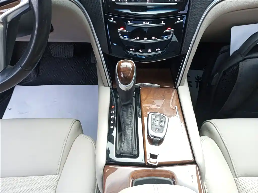 Cadillac XTS 2018 28T Elite фото 14