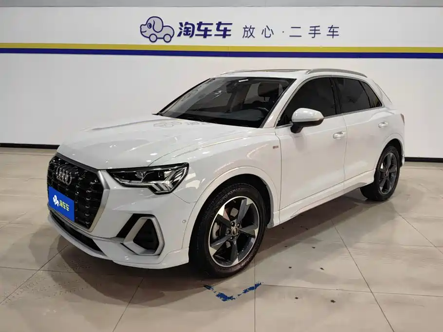 Audi Q3 2022 35 TFSI Fashion Dynamic