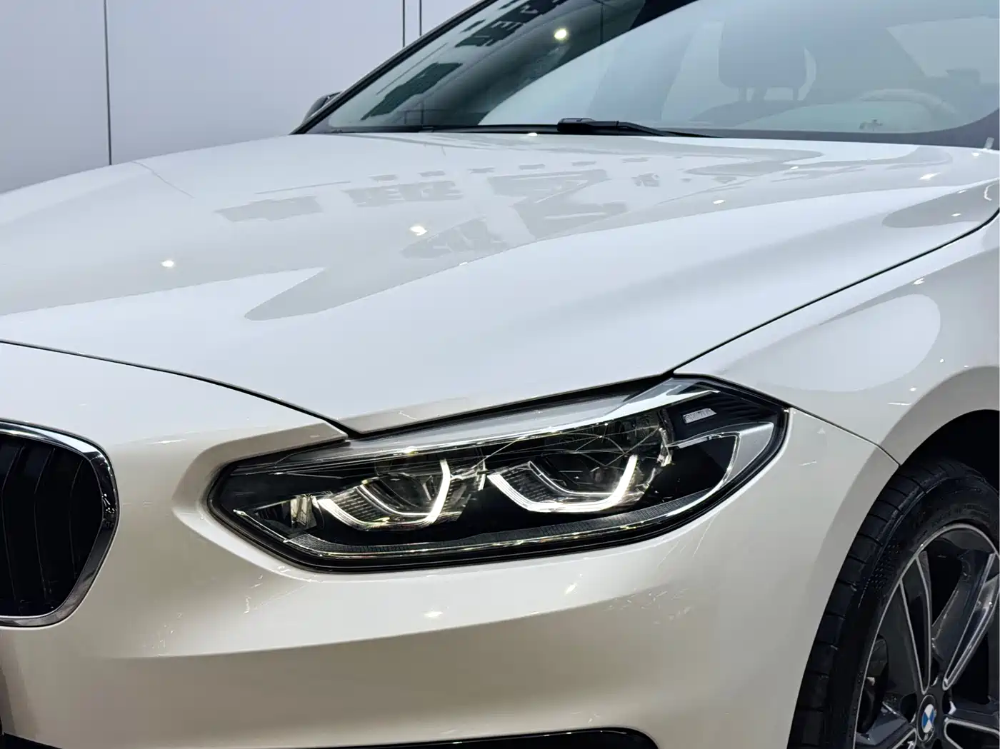 BMW 1 Series 2018 118i Sport Edition фото 22