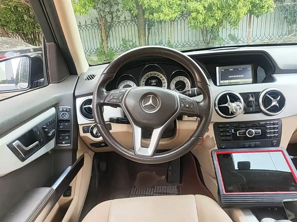 Mercedes-Benz GLK-Class 2013 Facelift GLK 300 4MATIC Fashion фото 11
