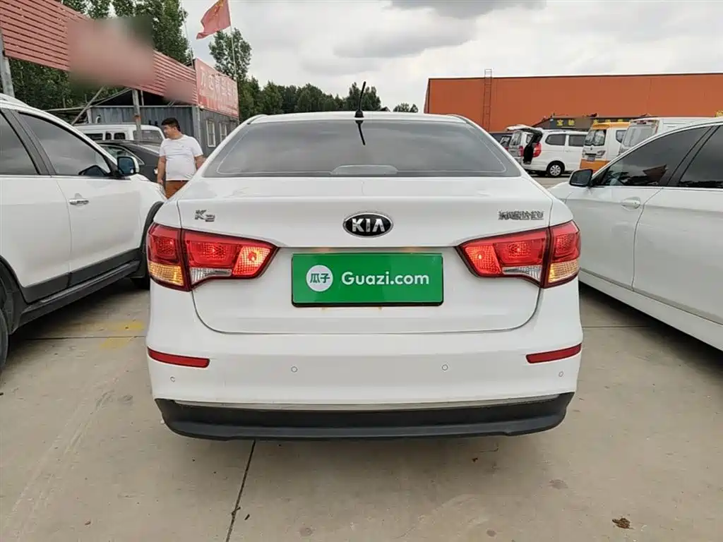 Kia K2 2015 Sedan 1.4L MT GLS фото 4
