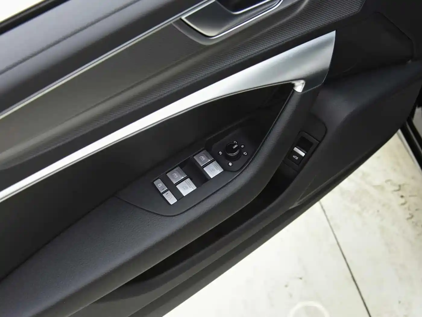 Audi A6L 2024 40 TFSI Luxury Dynamic фото 11