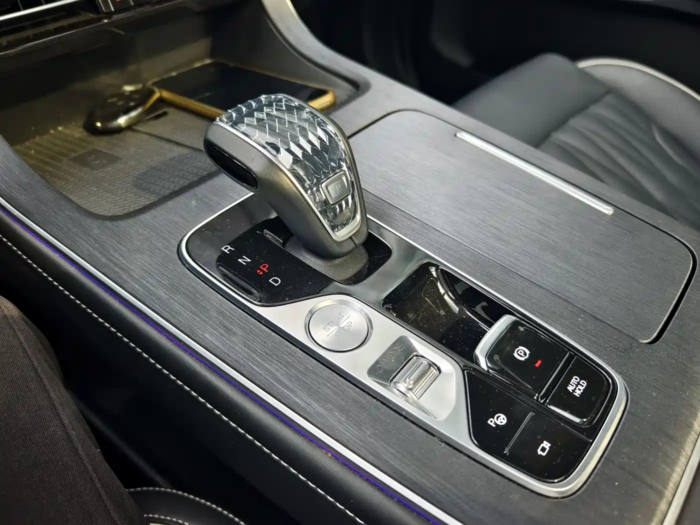 GAC Trumpchi Trumpchi GS8 2022 Pilot Series 2.0TGDI 2WD Premium Edition (7-Seater) фото 17