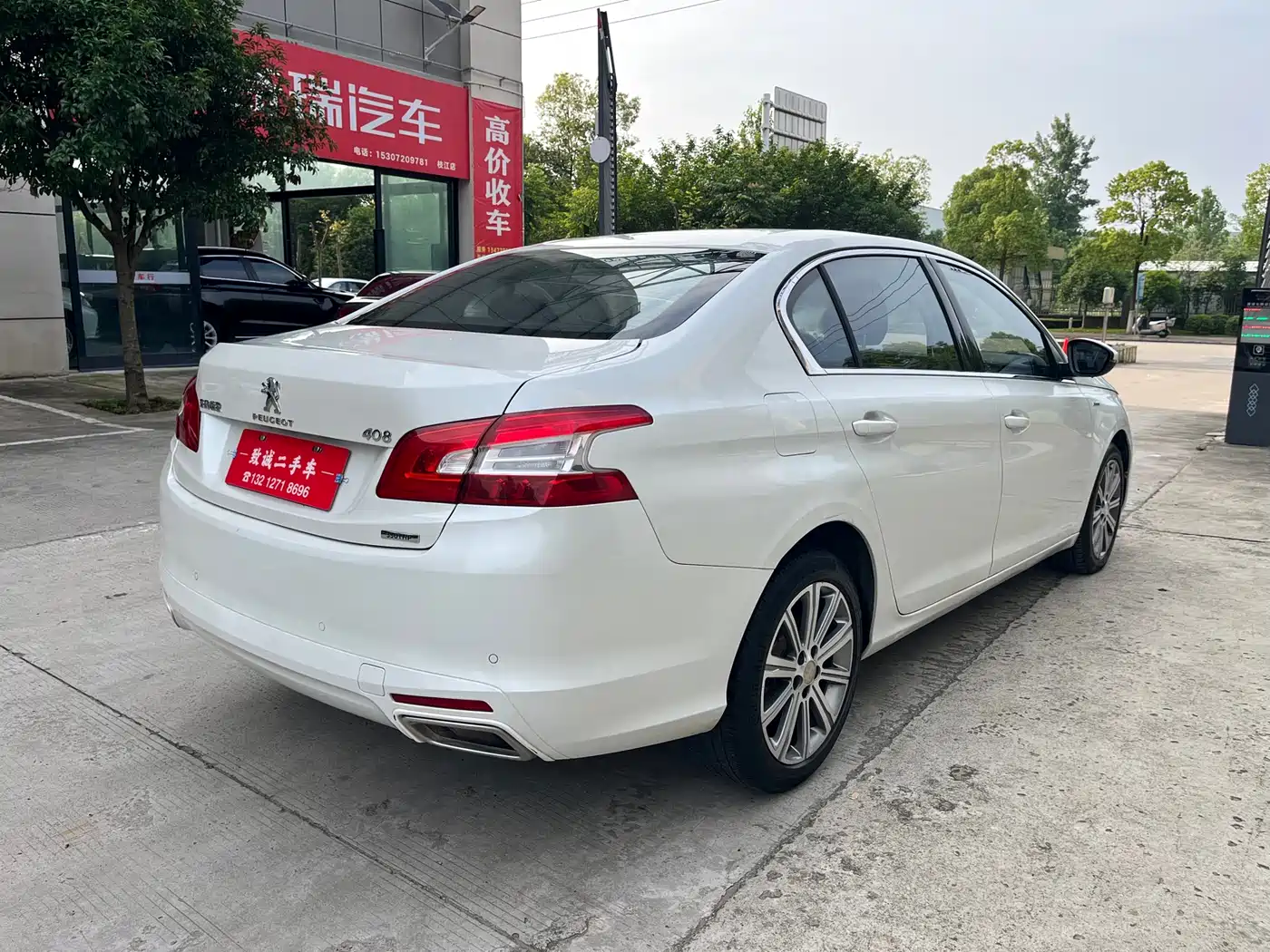 Peugeot 408 2018 Facelift 350THP Automatic Luxury фото 4