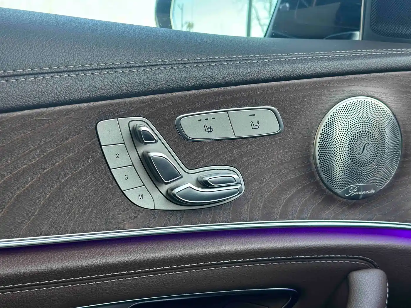 Mercedes-Benz E-Class 2022 E 300 L Luxury фото 8