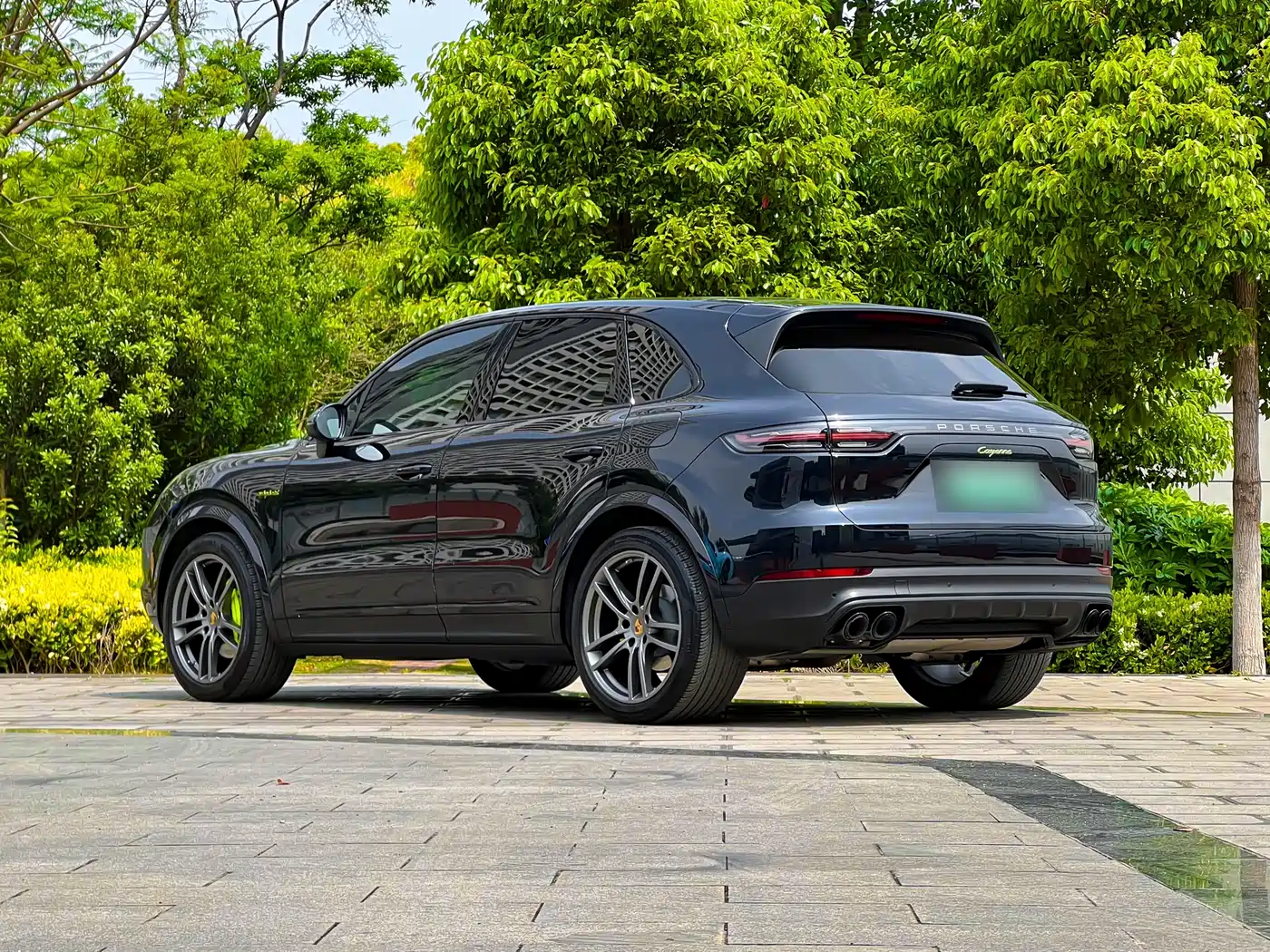 Porsche Cayenne New Energy 2023 Cayenne E-Hybrid 2.0T фото 5