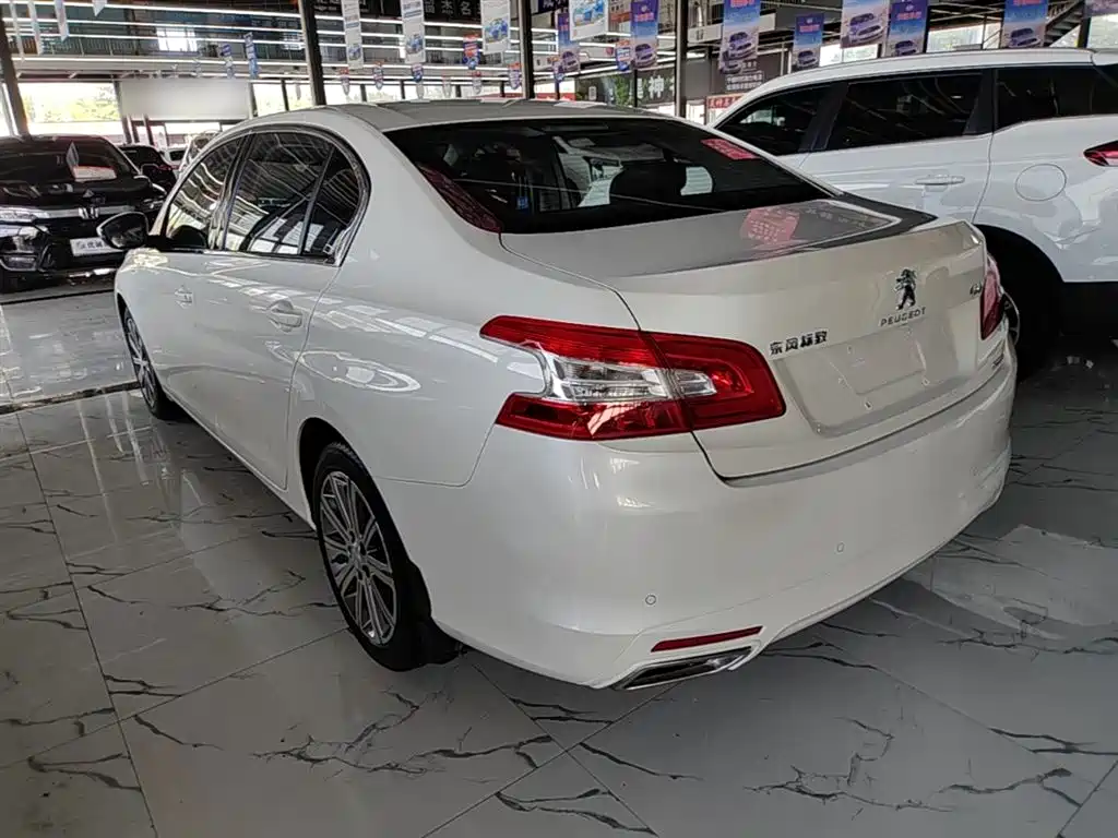 Peugeot 408 2018 350THP Automatic Luxury Edition фото 5