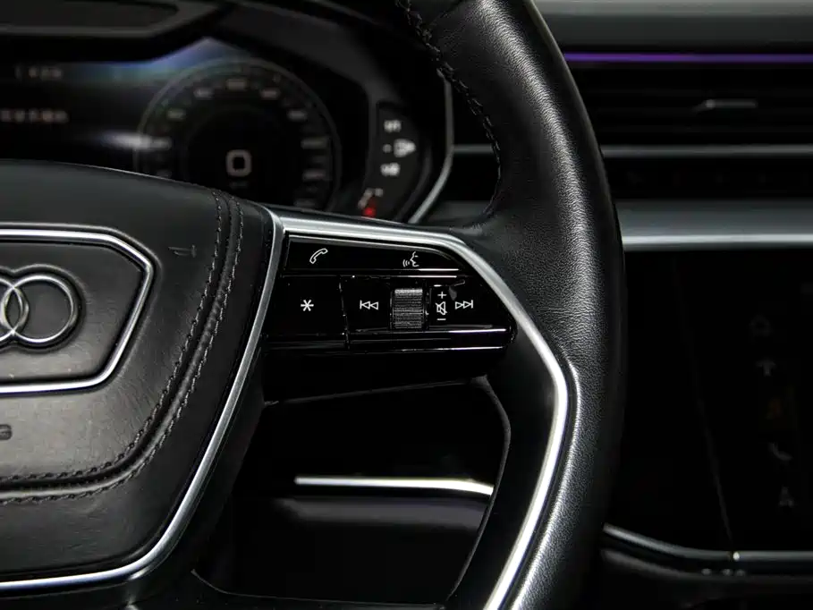 Audi A8 2023 A8L 50 TFSI quattro Exclusive фото 9