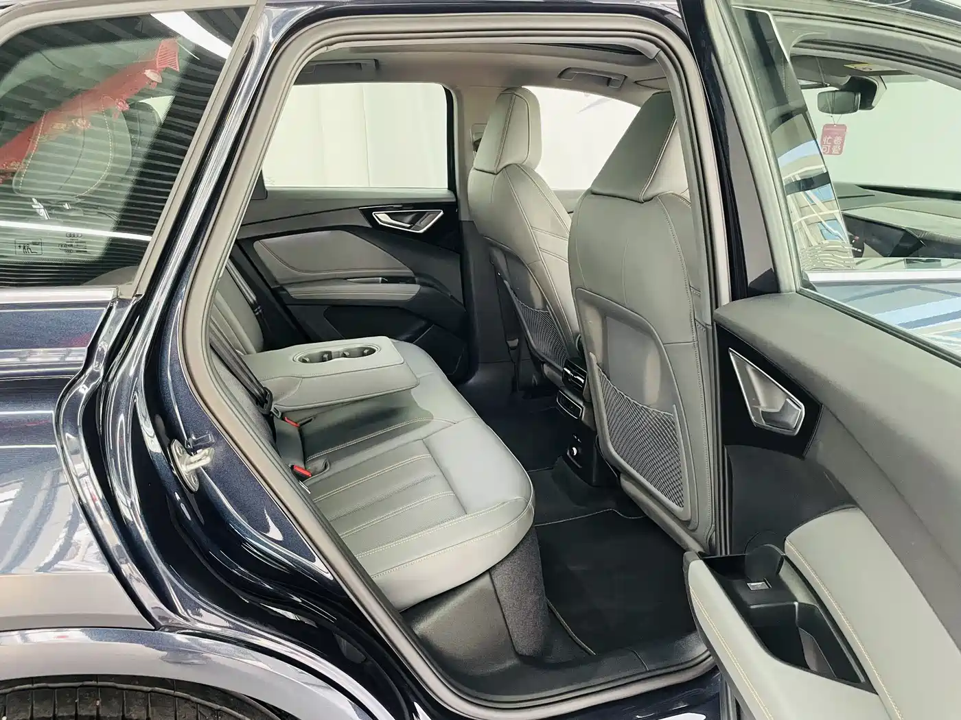 Audi Q4 e-tron 2024 40 e-tron Creation Edition фото 13