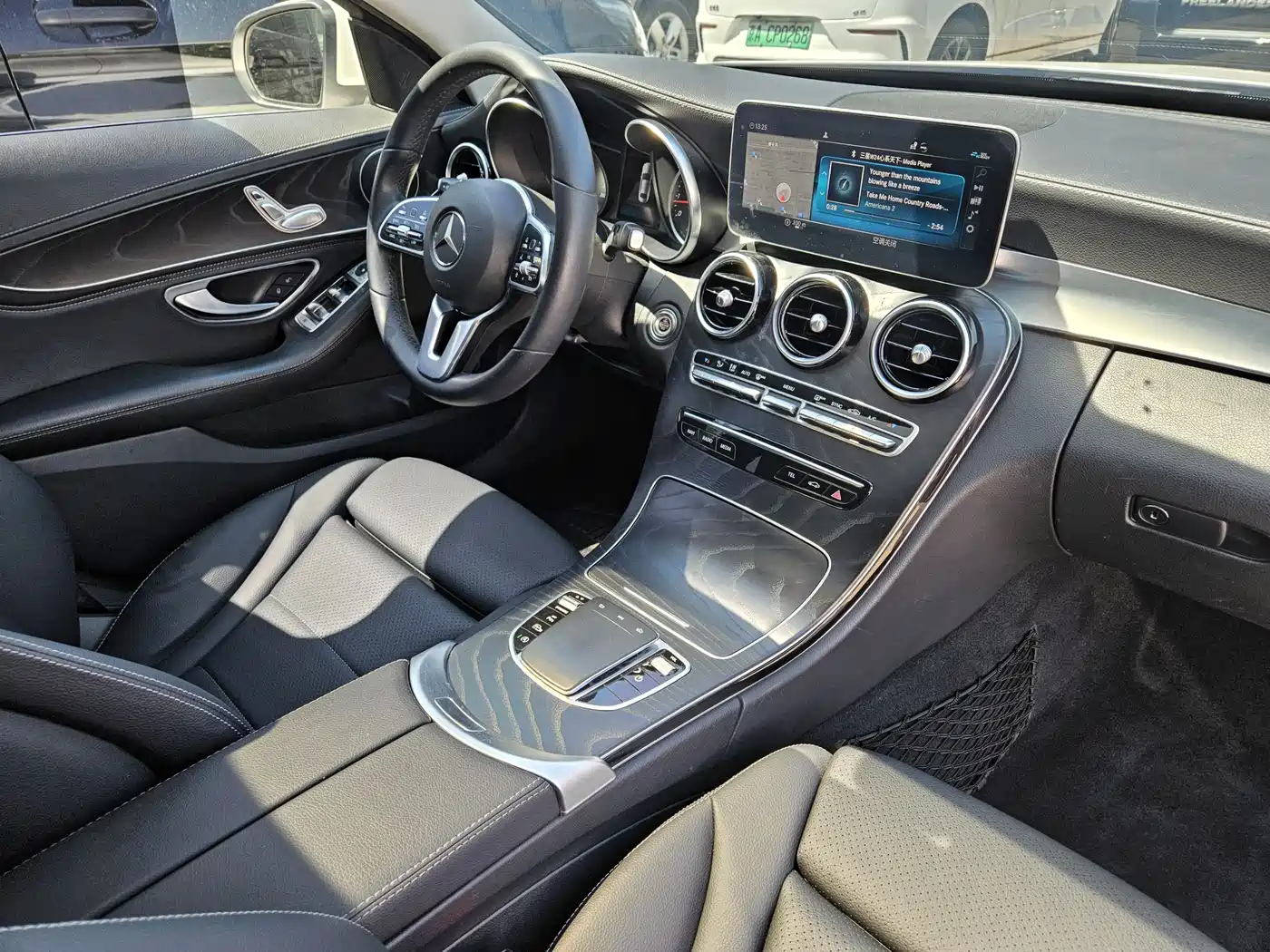 Mercedes-Benz C-Class 2019 C 180 L Fashion Sport Edition фото 13