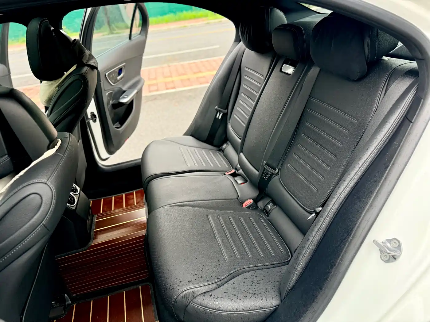 Mercedes-Benz C-Class 2023 C 200 L Sport фото 15