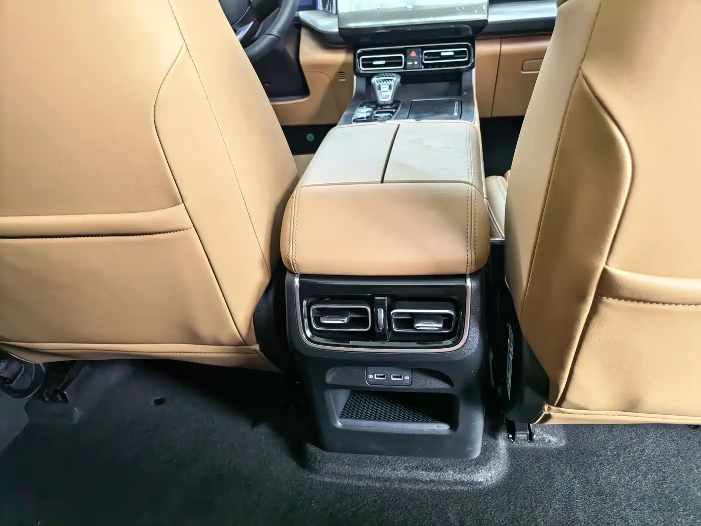 GAC Trumpchi Trumpchi GS8 2025 Pilot Series 2.0TGDI 2WD Luxury Edition 5-seater фото 11