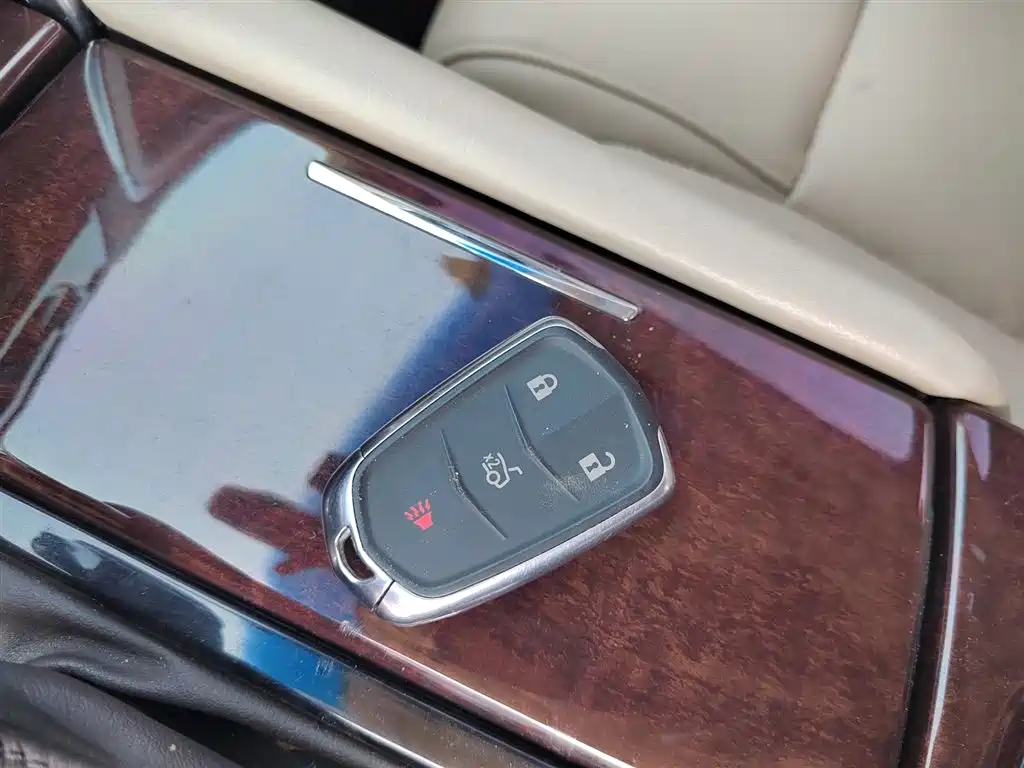 Cadillac XTS 2015 28T Comfort фото 17