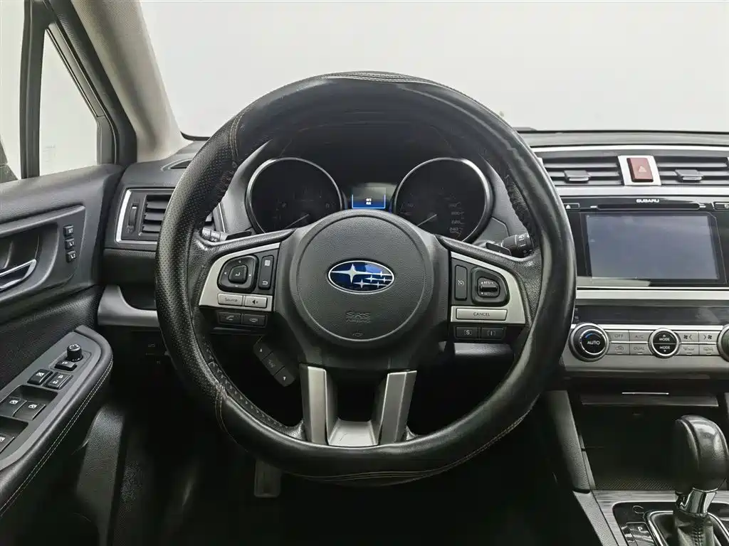 Subaru Outback 2015 2.5i Sport Navigation Edition фото 11