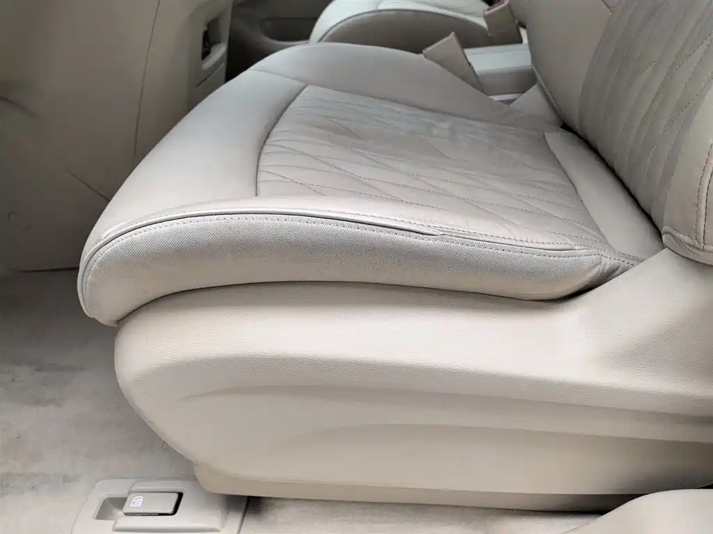 Buick GL8 2023 Facelift Land Business Class Luxury фото 20