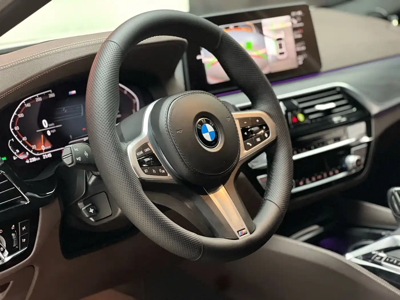 BMW 5 Series 2021 530Li Leading M Sport Package фото 7
