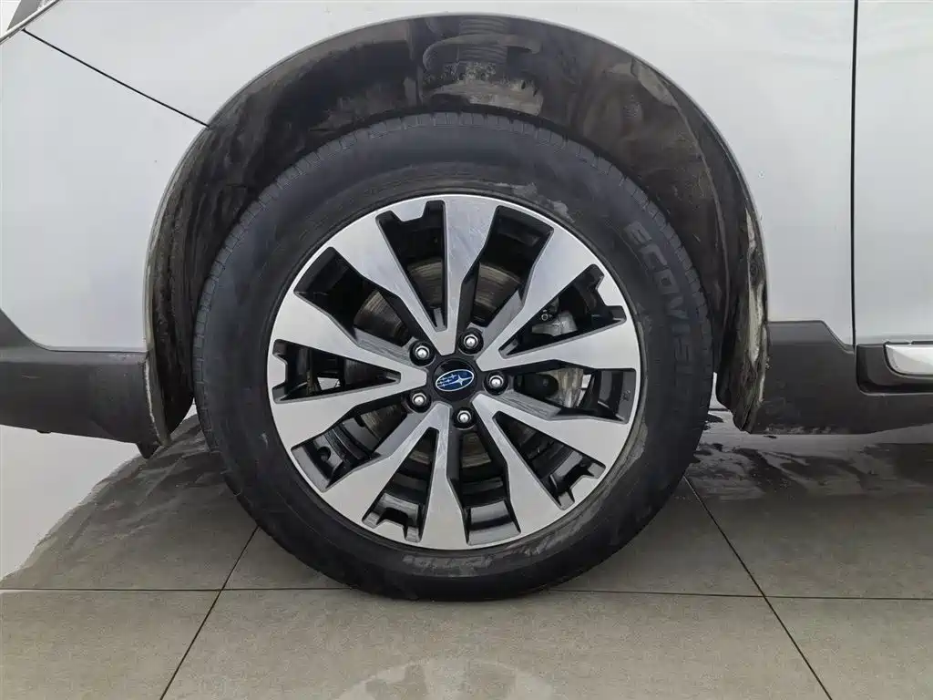 Subaru Outback 2015 2.5i Sport Navigation Edition фото 17