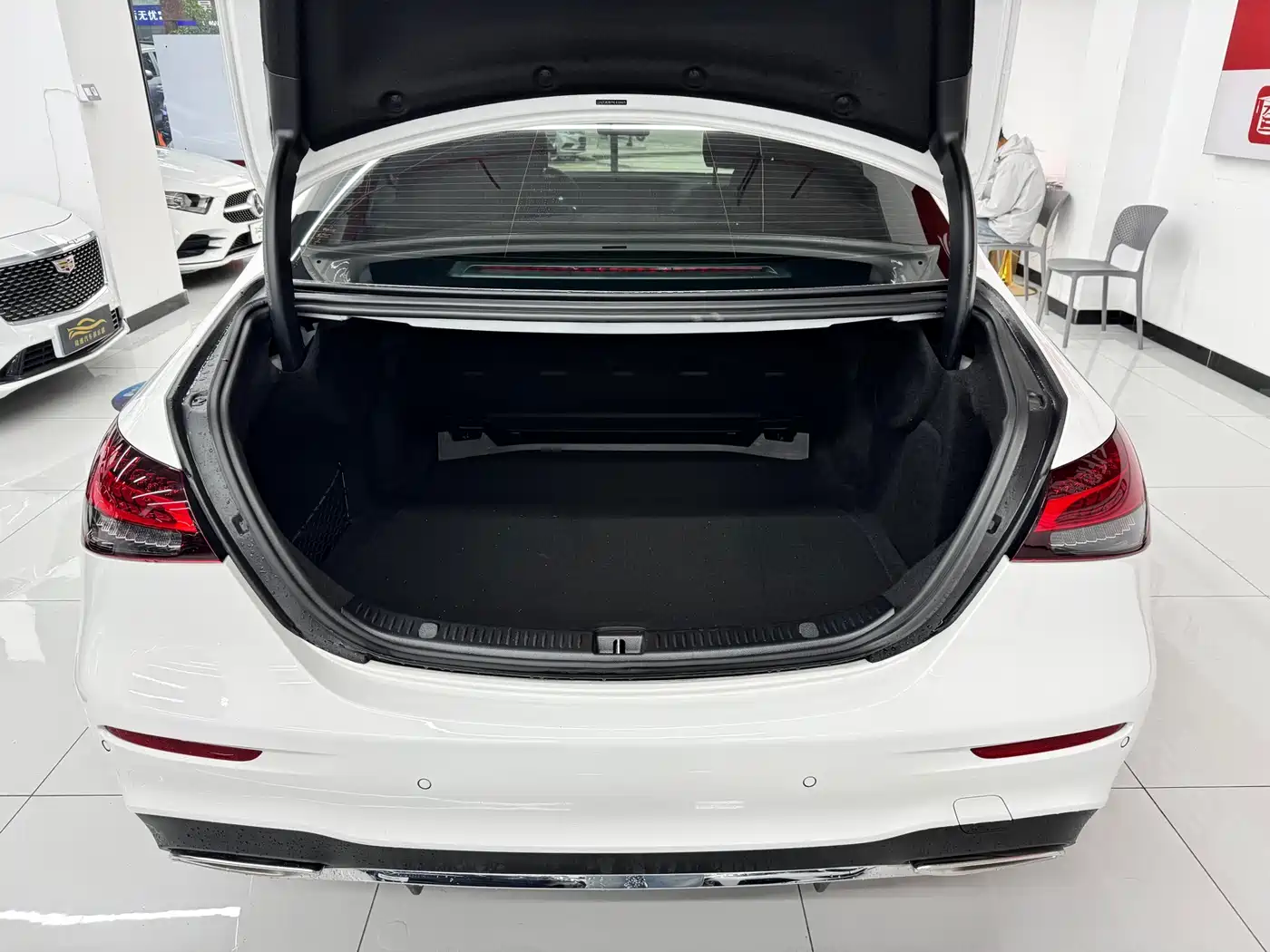 Mercedes-Benz E-Class 2022 Second Facelift E 300 L Sport Fashion фото 16