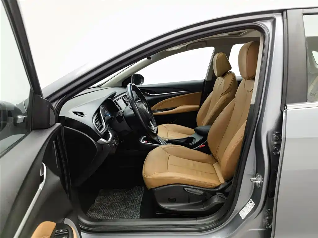 Buick Excelle 2018 18T Automatic Flagship фото 10
