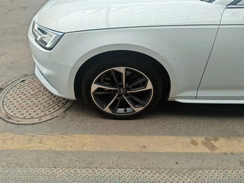 Audi A4L 2019 40 TFSI Progressive (China VI) фото 23