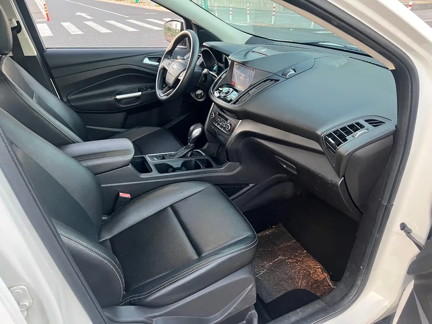 Ford Kuga 2018 2017 EcoBoost 180 FWD Elite