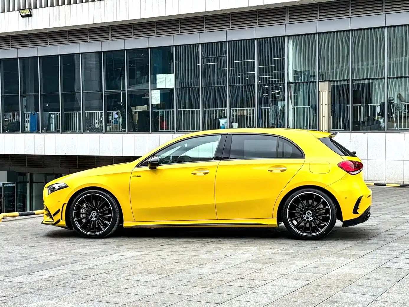 MERCEDES-BENZ A CLASS AMG