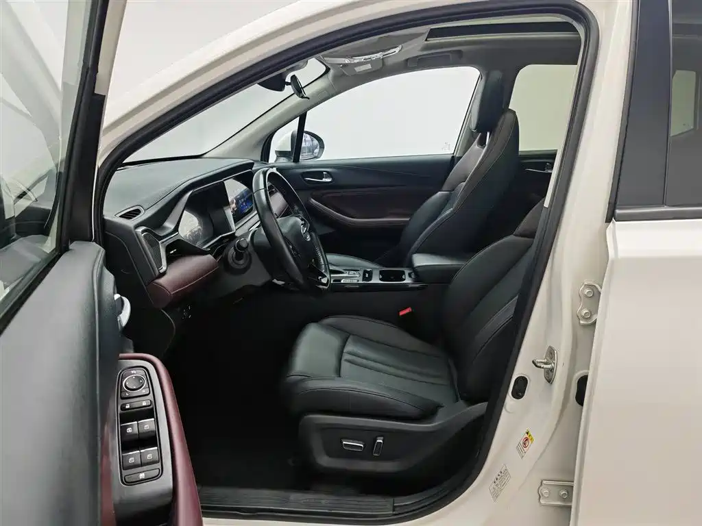 GAC Trumpchi Trumpchi GS4 2020 270T Automatic Smart Connect Tech Version фото 10