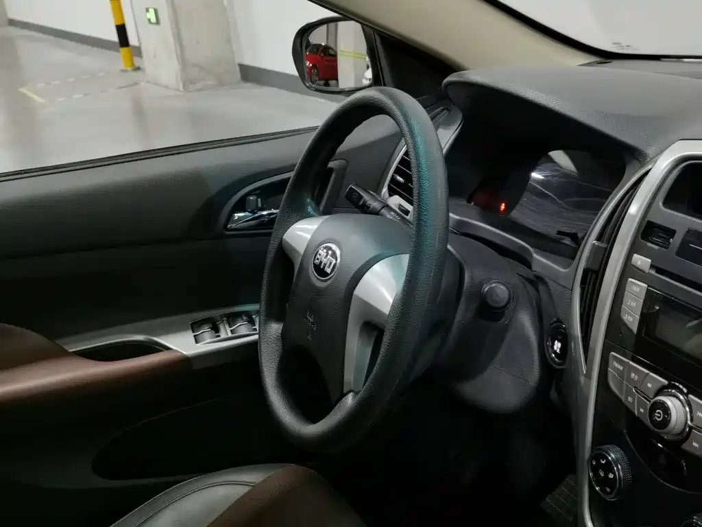 BYD F3 2016 2015 Energy-saving Edition 1.5L Manual Luxury