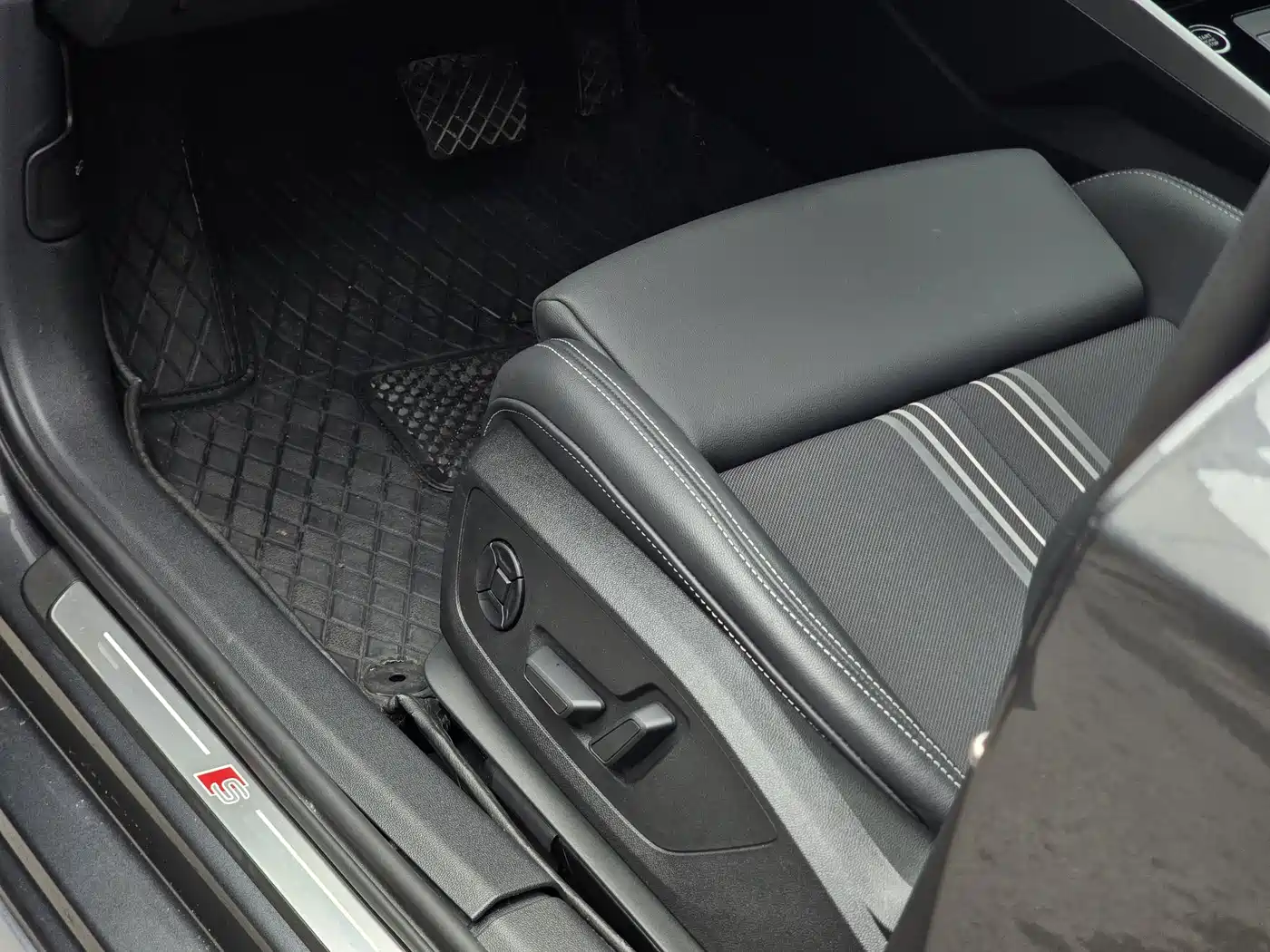 Audi A3 2024 Model A3L Limousine 35 TFSI Fashion Sport фото 20