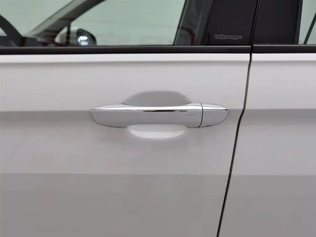 Volkswagen Tiguan L 2023 330TSI Auto 2WD Comfort Edition фото 18