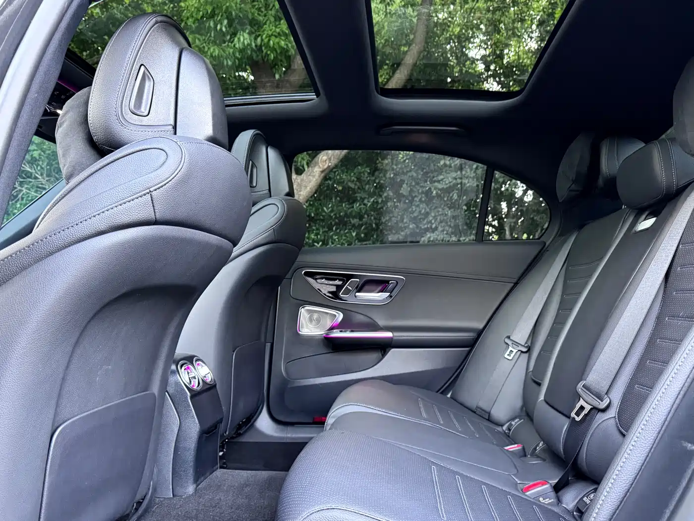 Mercedes-Benz C-Class 2024 Facelift C 260 L Moonlight Sport фото 11