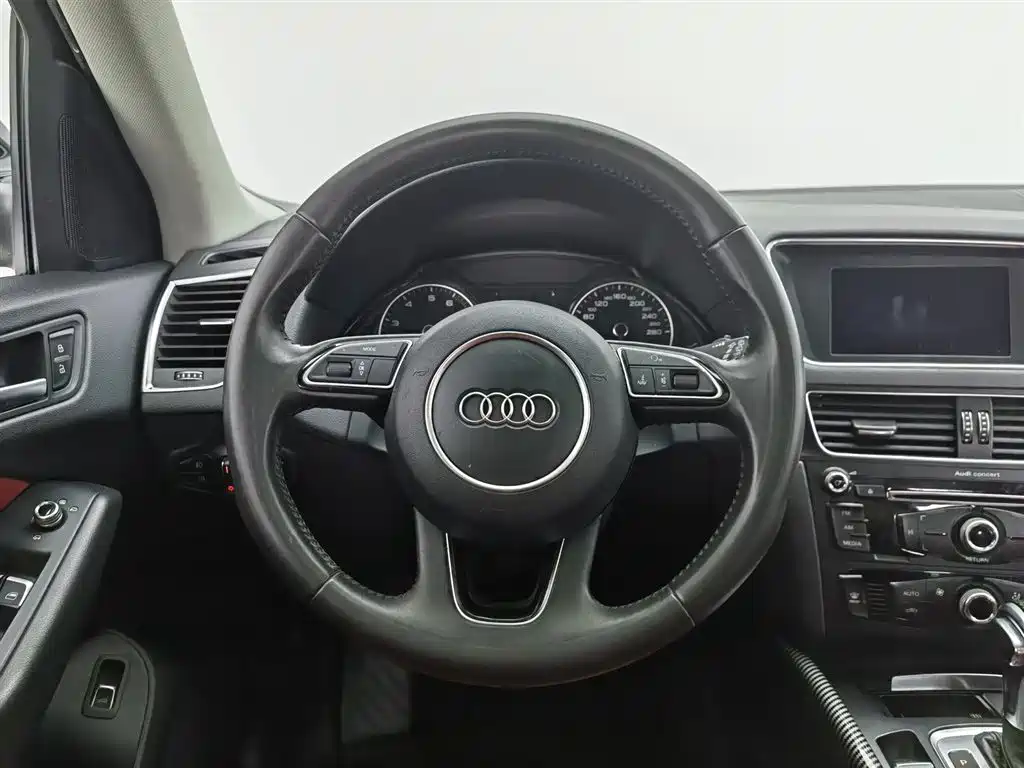 Audi Q5 2015 40 TFSI Progressive фото 11