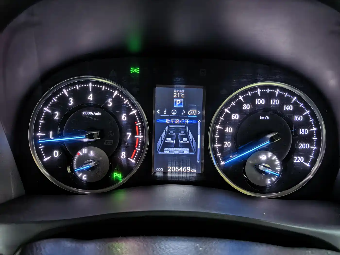 Toyota Alphard 2015 3.5L Premium Edition фото 4