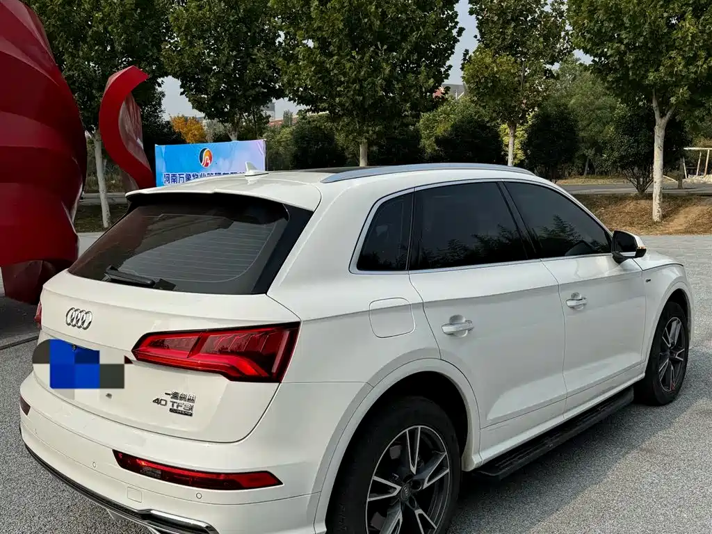 Audi Q5L 2018 40 TFSI Prestige Progressive (China V) фото 4