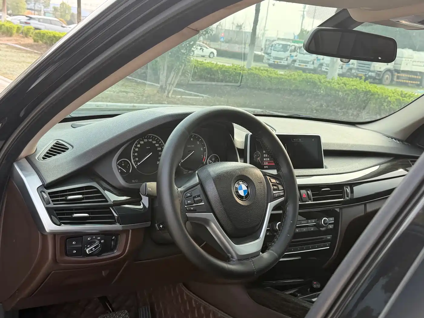 BMW X5 (Import) 2014 xDrive35i Leading фото 9