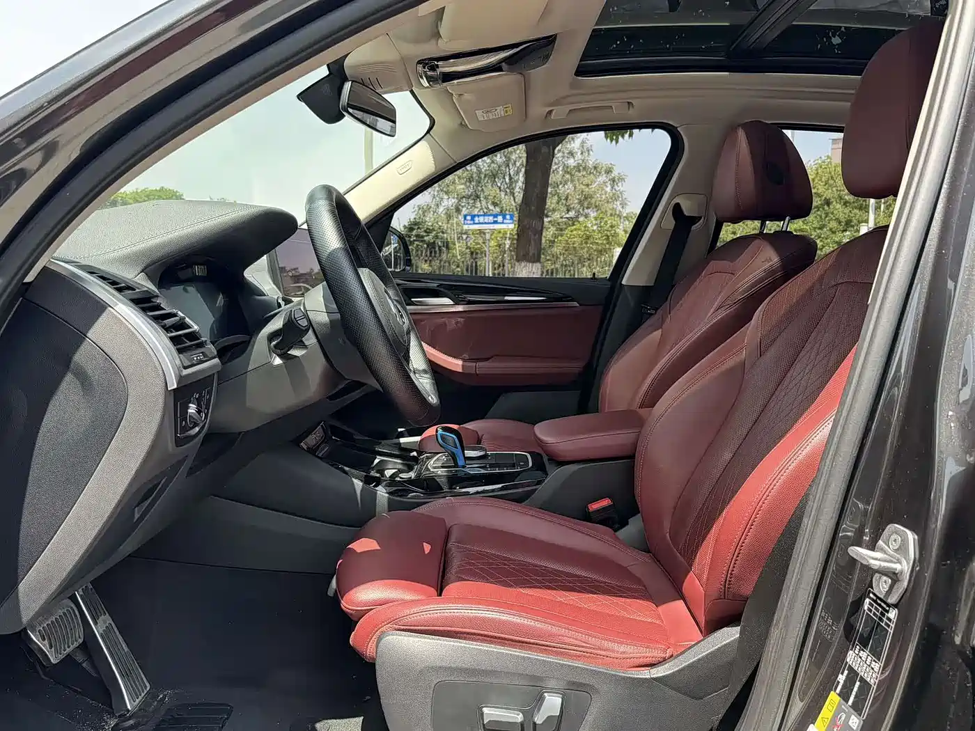 BMW iX3 2022 Facelift Leading Model фото 4